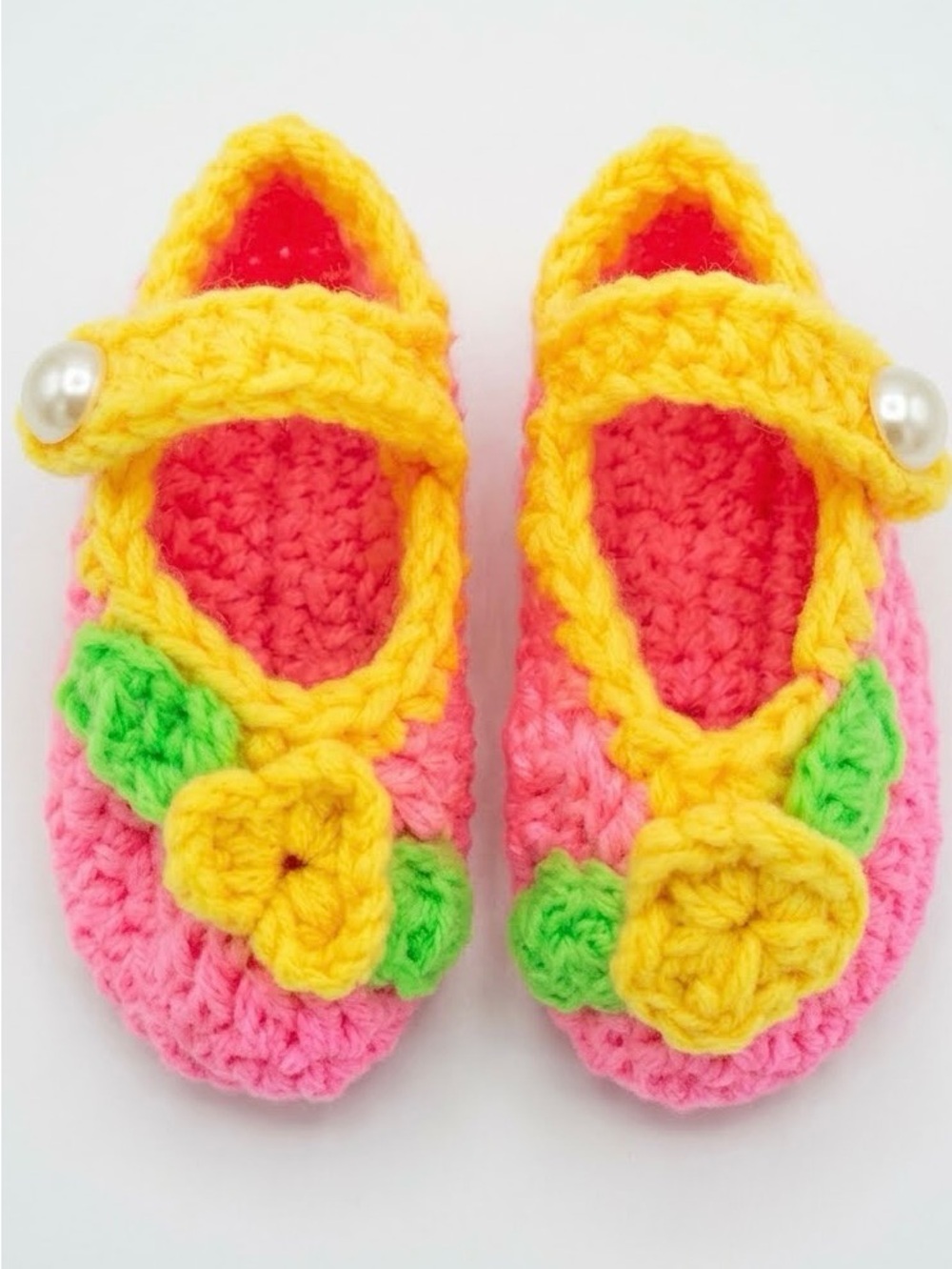 Hand‑Knit Baby Mary Jane Booties – Flower Accent – 4.5" – Photo Prop
